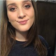 Studentessa universitaria con esperienza di un anno negli Stati Uniti e diplomata al liceo linguistico offre ripetizioni di inglese